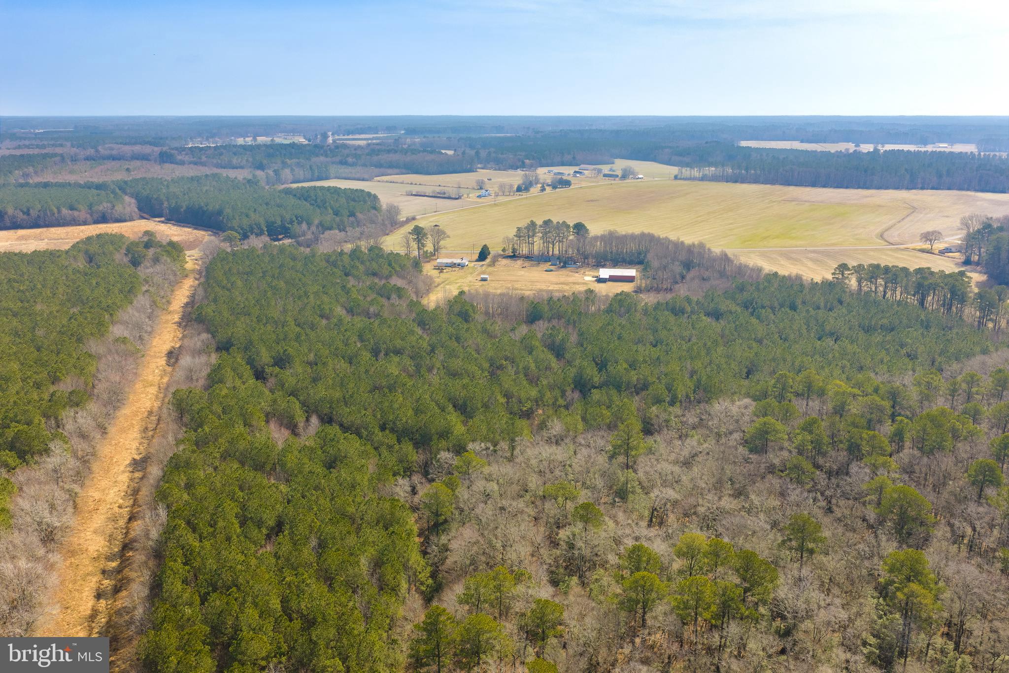 14470 Backbone Road Eden, MD 21822 - Photo 49 of 55 a view of an ocean and beach