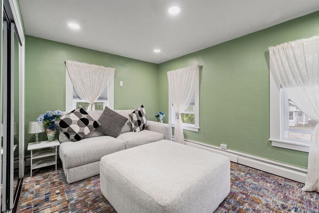 83 Elm Street Salisbury, MA 01952 - Photo 20 of 34