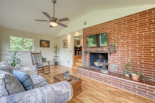 $425,000 | 60 Cardinal Lane, Hayesville, NC 28904