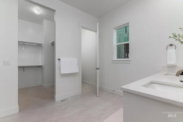 $624,000 | 8581 West Stock Brg Street, Star, ID 83669