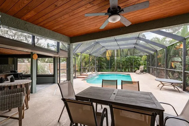 $879,000 | 1627 Belltower Drive, New Port Richey, FL 34655