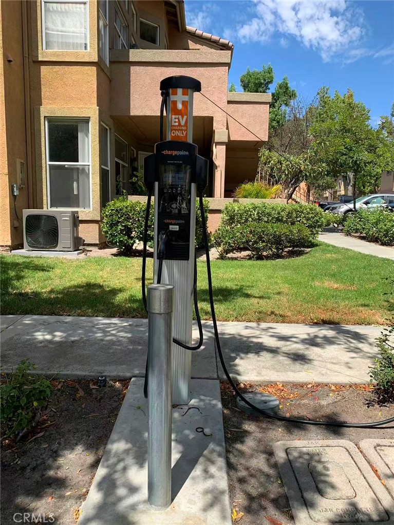 19431 Rue De Valore, Unit 50A Lake Forest, CA 92610 - Photo 32 of 37 Community EV charging station