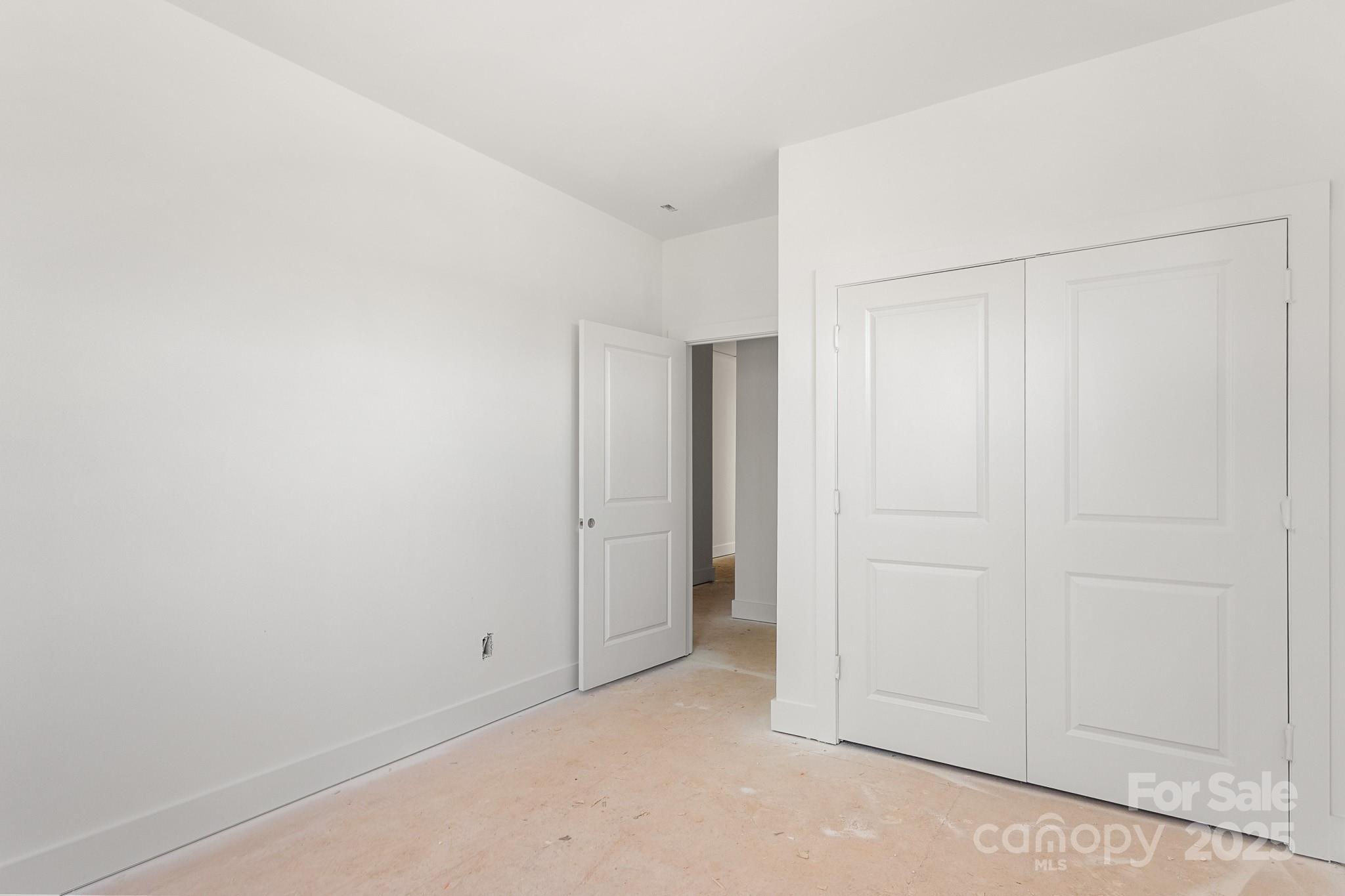 901 South Hoskins Road Charlotte, NC 28208 - Photo 12 of 24