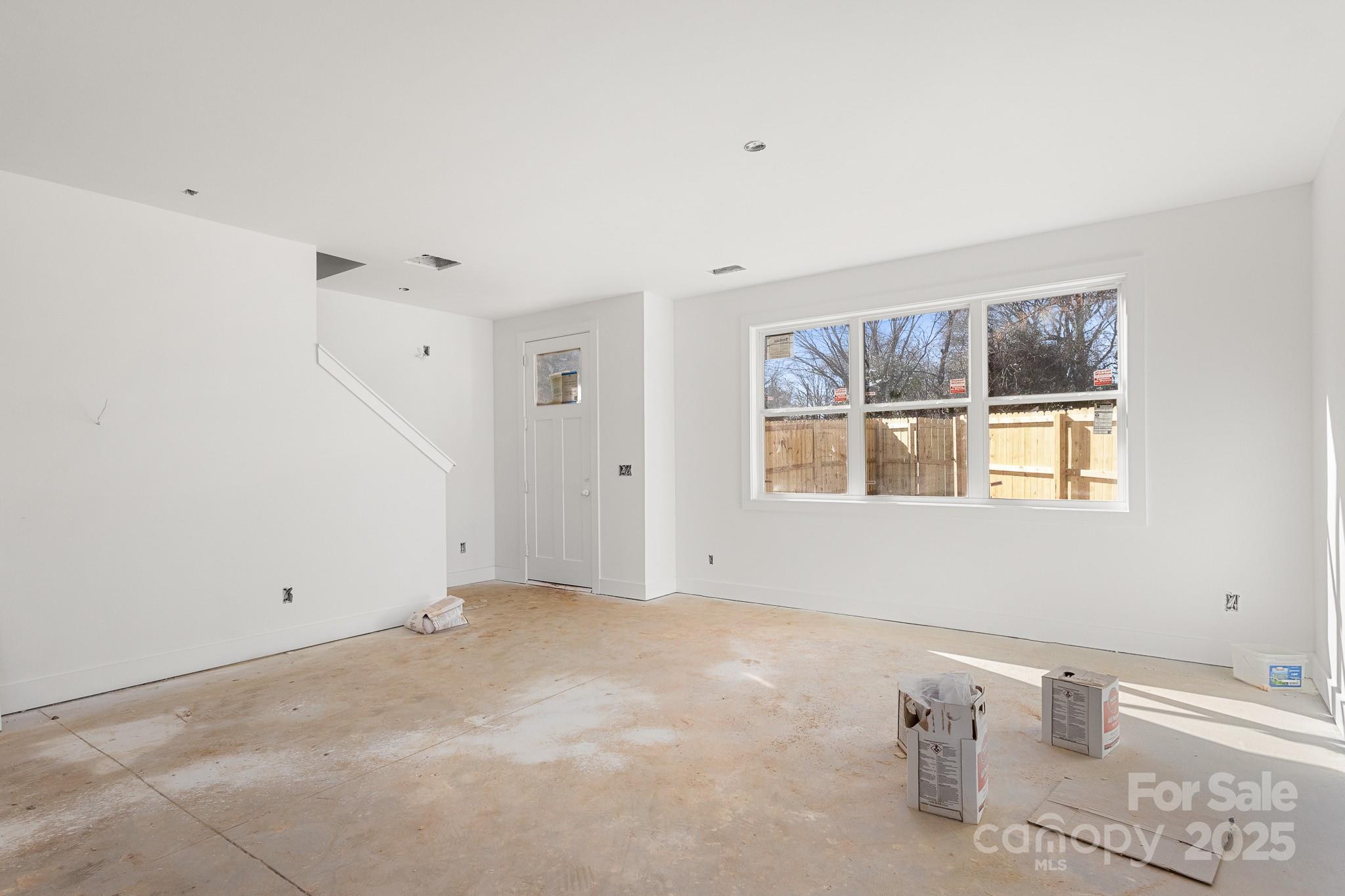 901 South Hoskins Road Charlotte, NC 28208 - Photo 5 of 24