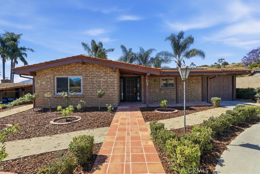 4729 Vía Tala Fallbrook, CA 92028 - Photo 44 of 51 Front