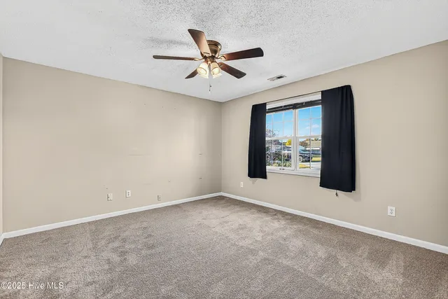 $247,000 | 447 Dion Drive, Hubert, NC 28539