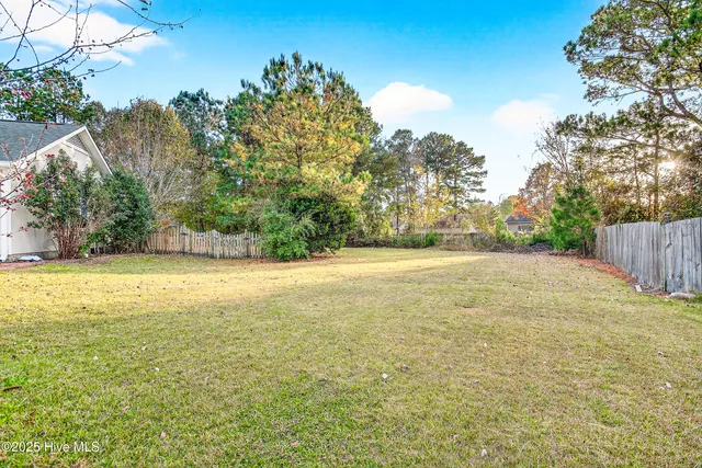 $247,000 | 447 Dion Drive, Hubert, NC 28539