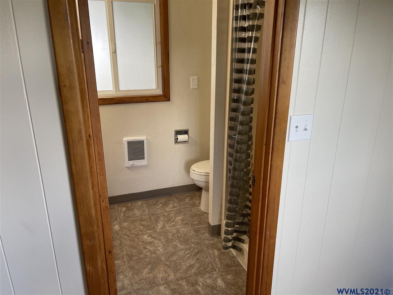 17235 Bridgeport Road Dallas, OR 97338 - Photo 23 of 42