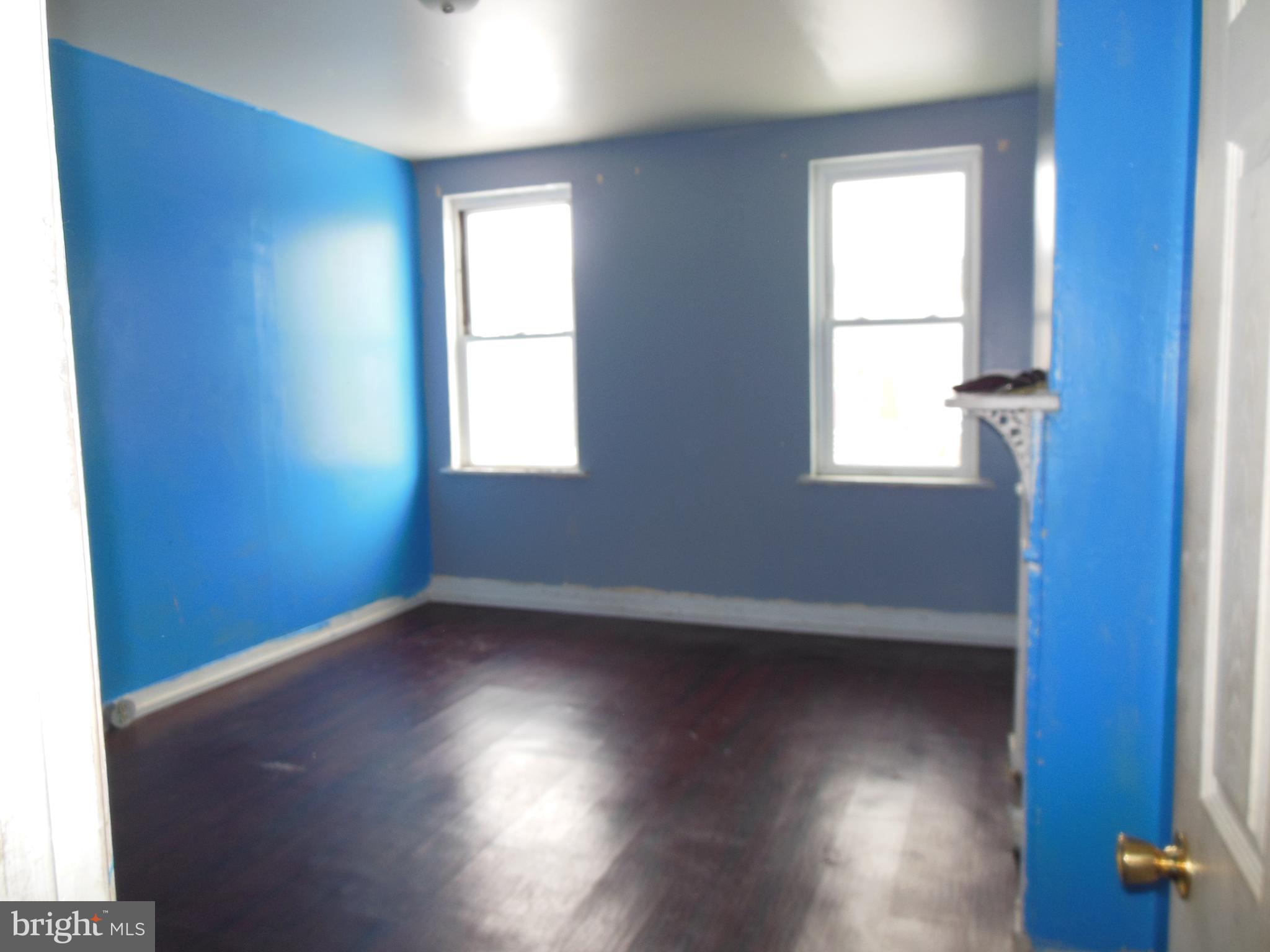 1212 North Spring Street Baltimore, MD 21213 - Photo 4 of 8 Master Bedroom