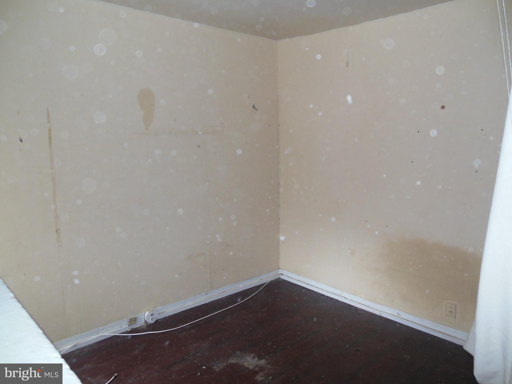 1212 North Spring Street Baltimore, MD 21213 - Photo 6 of 8 Bedroom #2