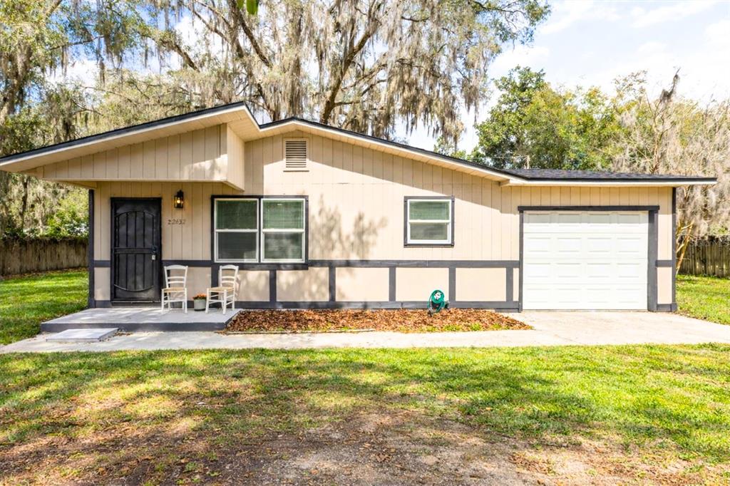 22632 Southeast Hawthorne Road Hawthorne, FL 32640 - Photo 1 of 18