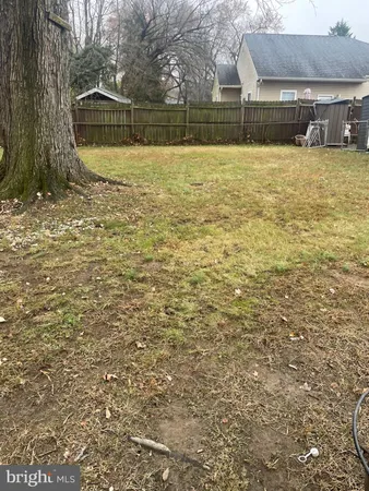 $2,500 | 3212 Campbell Drive, Unit FRONT, Alexandria, VA 22303