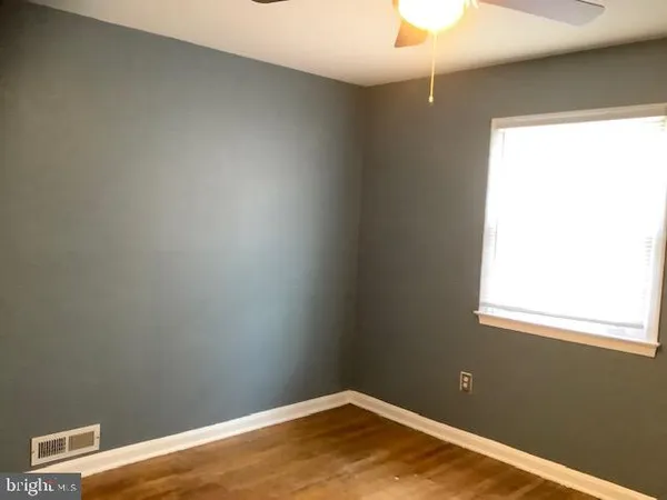 $2,500 | 3212 Campbell Drive, Unit FRONT, Alexandria, VA 22303