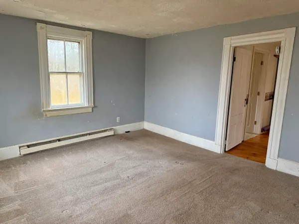 $199,000 | 330 East Pond Road, Jefferson, ME 04348