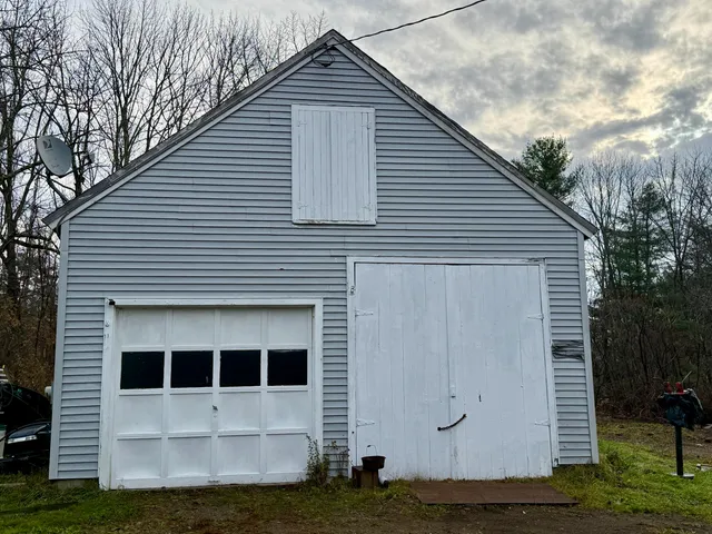 $199,000 | 330 East Pond Road, Jefferson, ME 04348