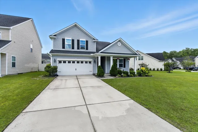 $360,000 | 420 Fetterbush Drive, Moncks Corner, SC 29461