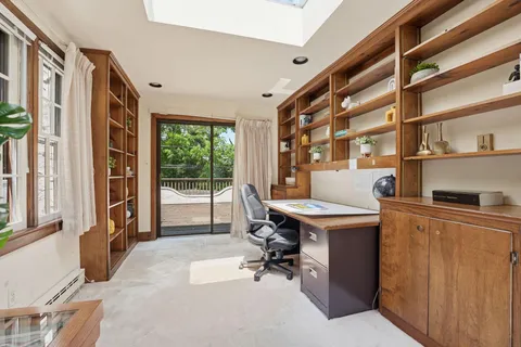 $1,650,000 | 127 Hesketh Street, Chevy Chase, MD 20815