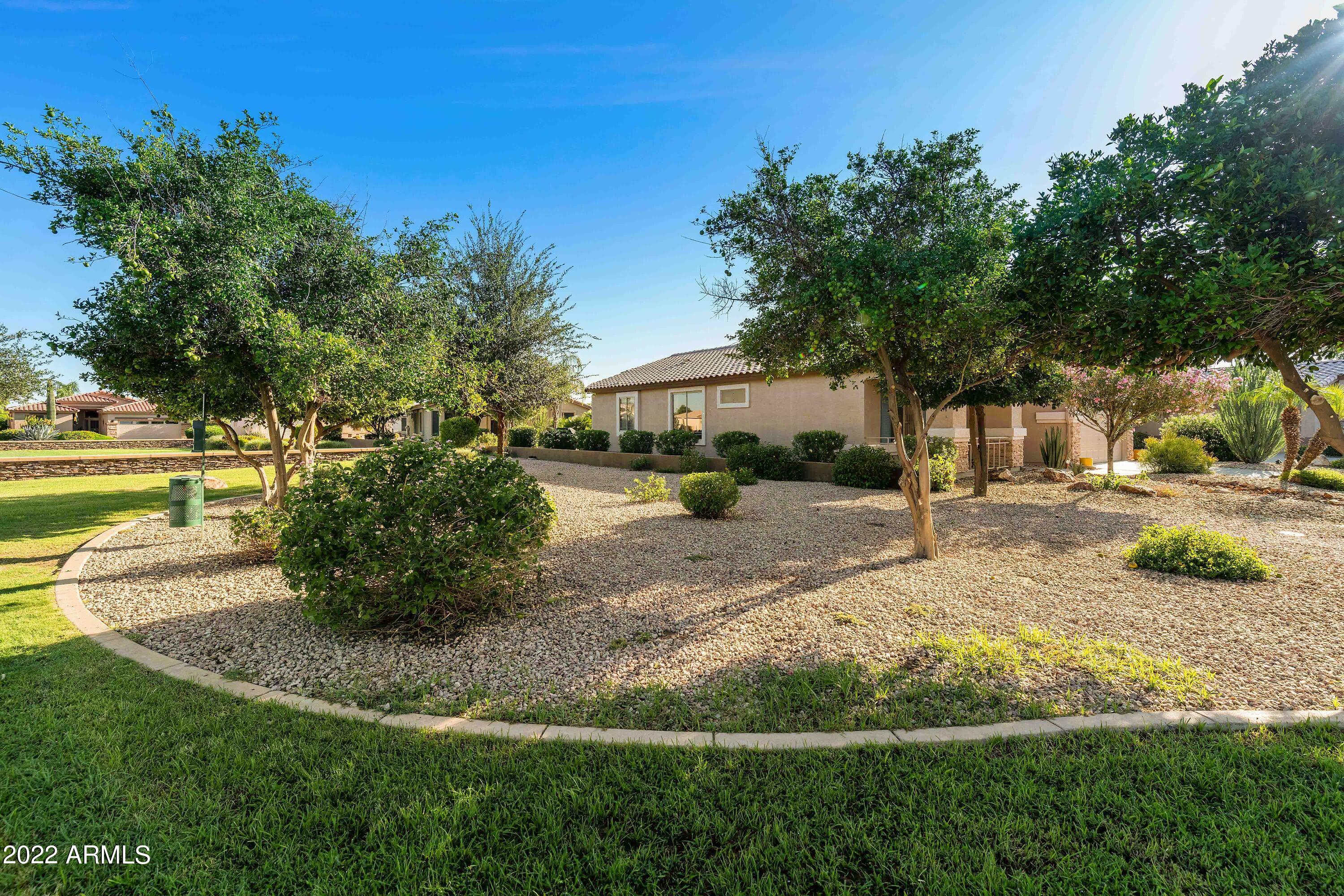 4280 East Walnut Road Gilbert, AZ 85298 - Photo 6 of 73 4280 E-006-062-PAT 0481-MLS_Size