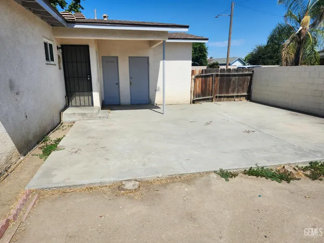 a view of a swimming pool with a lake