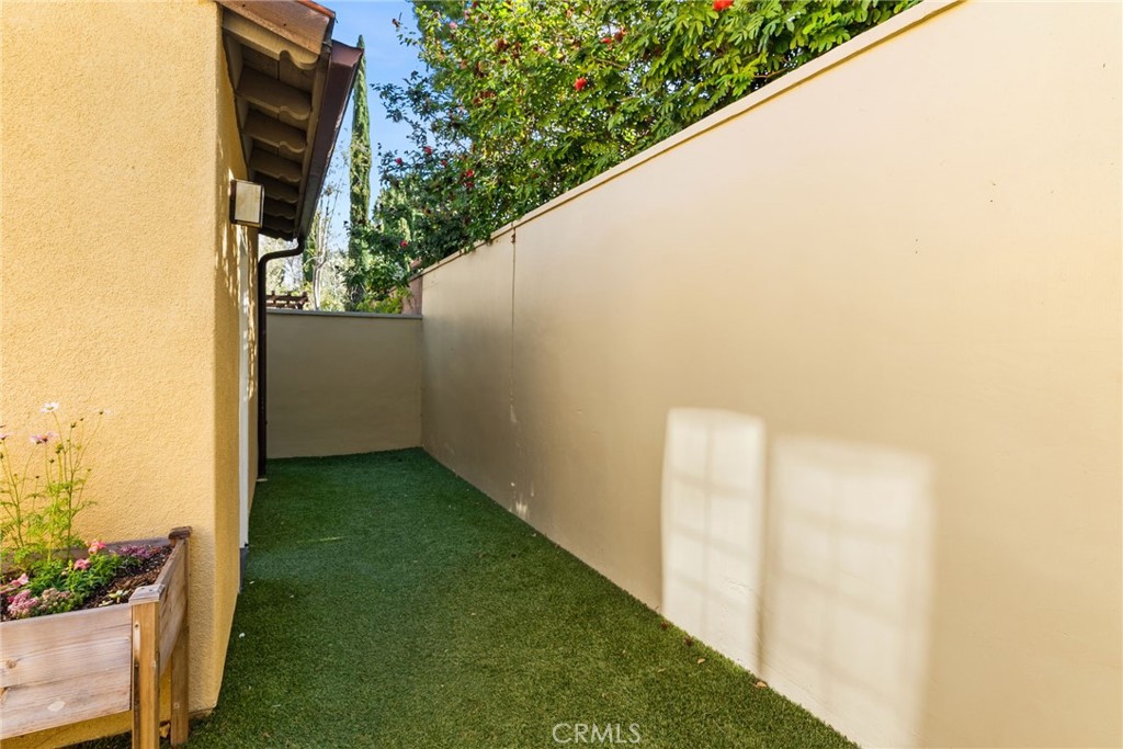 82 Bower Tree Irvine, CA 92603 - Photo 30 of 52