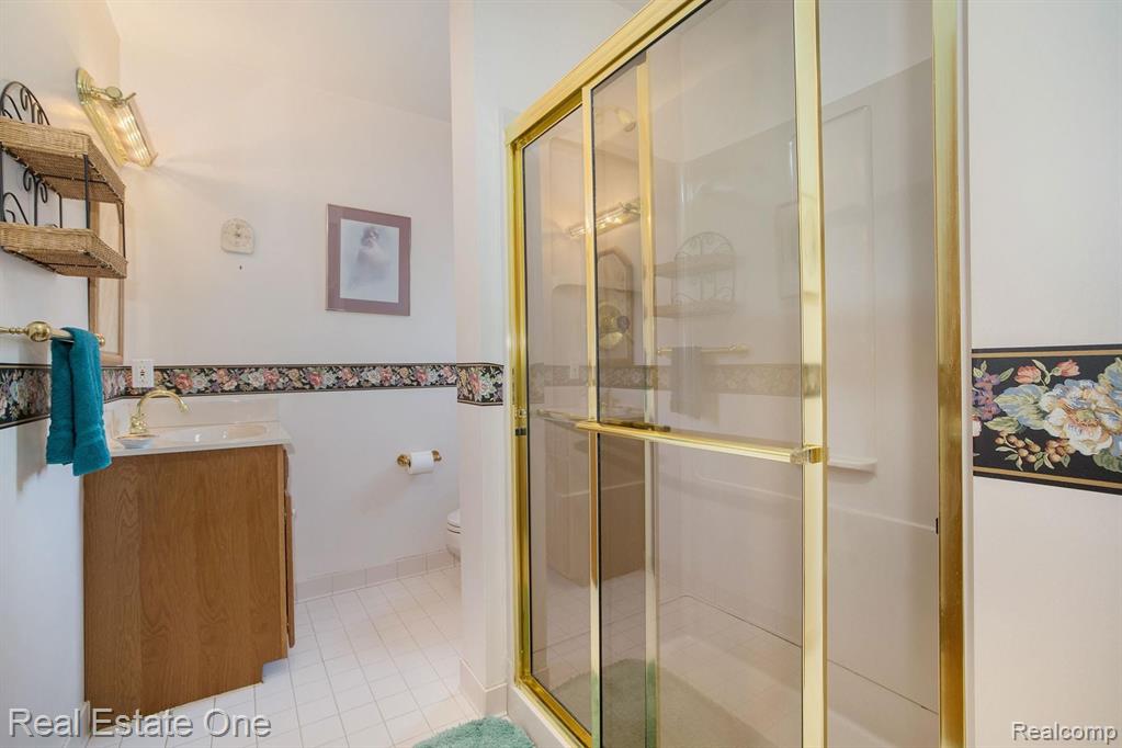 711 Ridgemont Avenue Dearborn, MI 48124 - Photo 24 of 47
