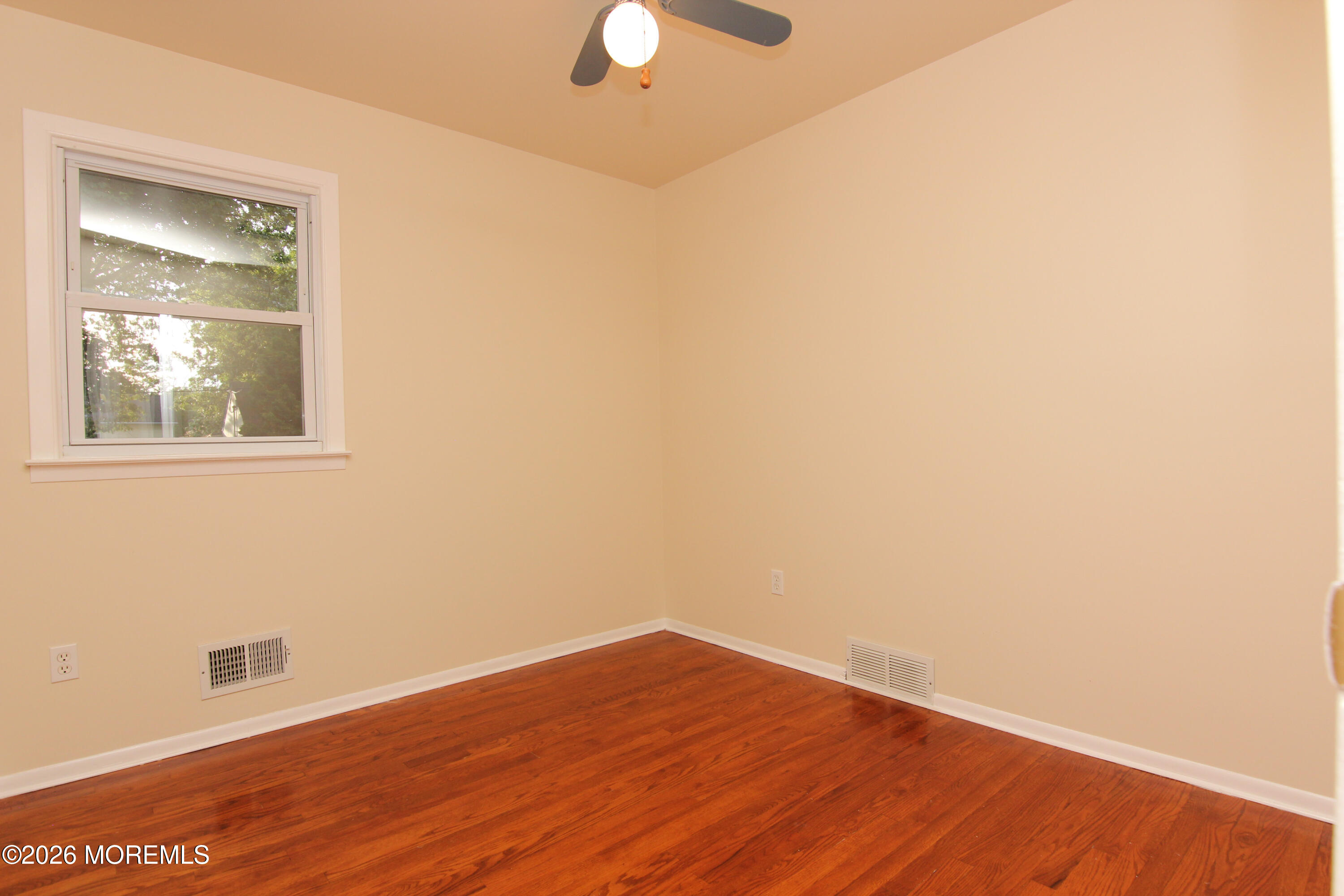 815 Shady Lawn Way Keyport, NJ 07735 - Photo 13 of 46 815 -13