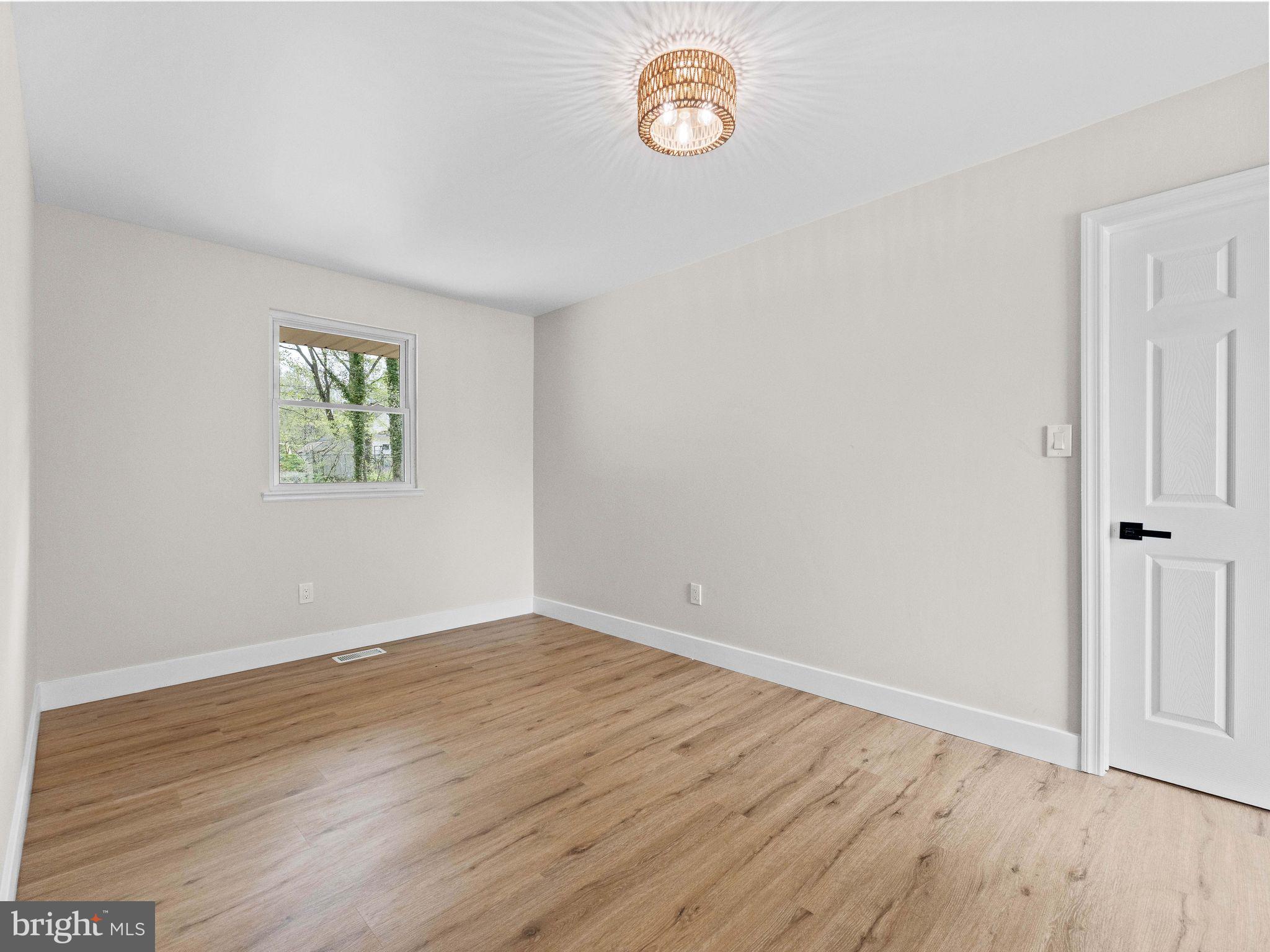 26 Holly Road Clementon, NJ 08021 - Photo 14 of 34 Gallery Image 14