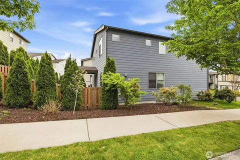 $778,000 | 22509 Southeast 283rd Street, Maple Valley, WA 98038