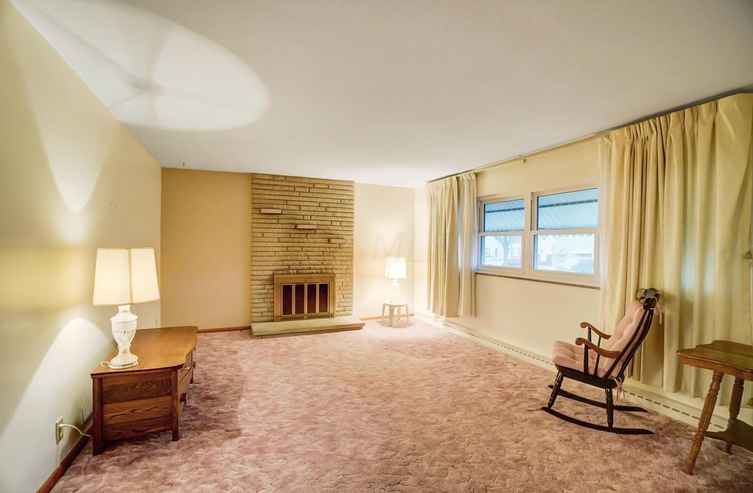 895 Chestershire Road Columbus, OH 43204 - Photo 2 of 34 50045175-009_web