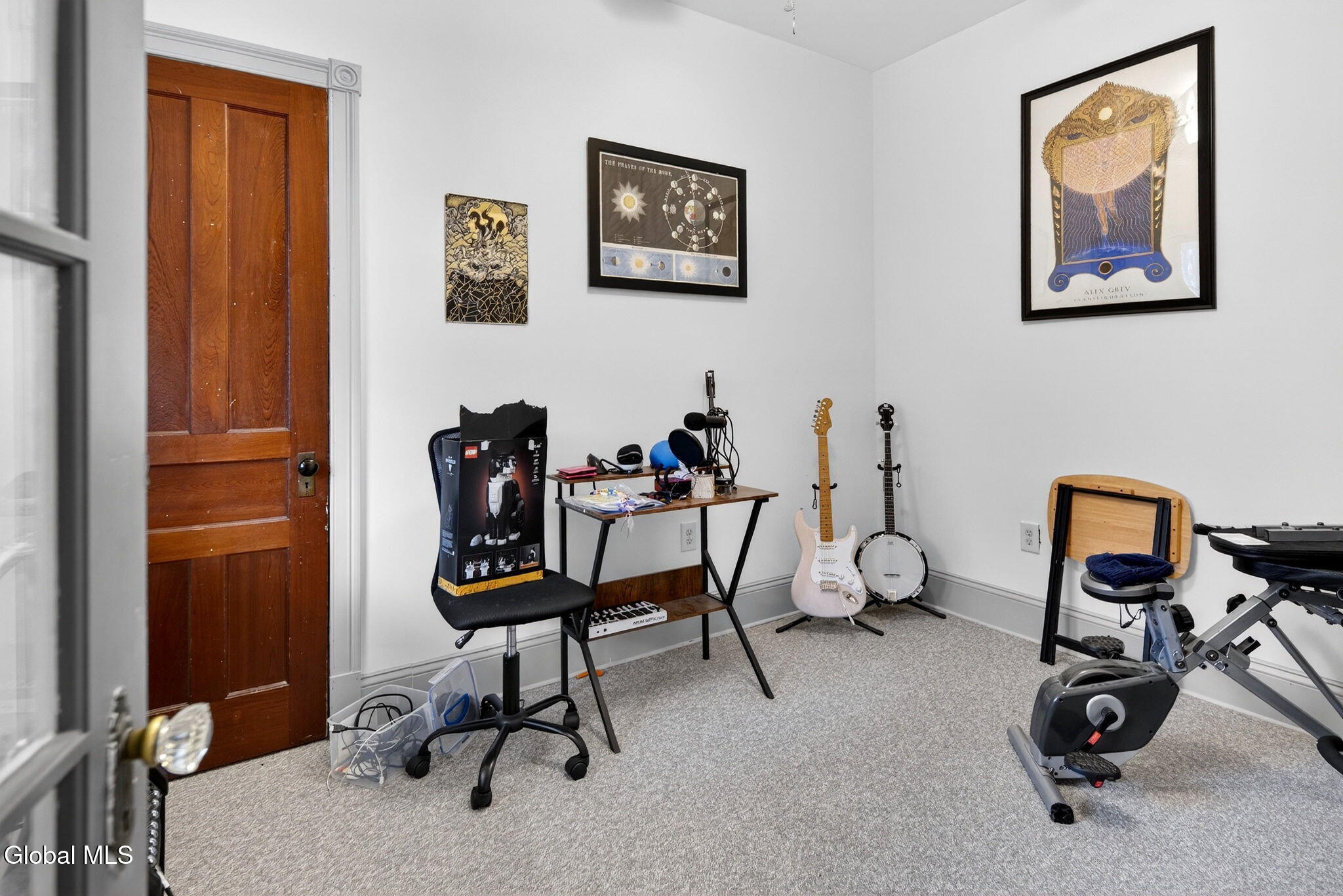 320 Spring Avenue Troy, NY 12180 - Photo 12 of 42 Interior 11