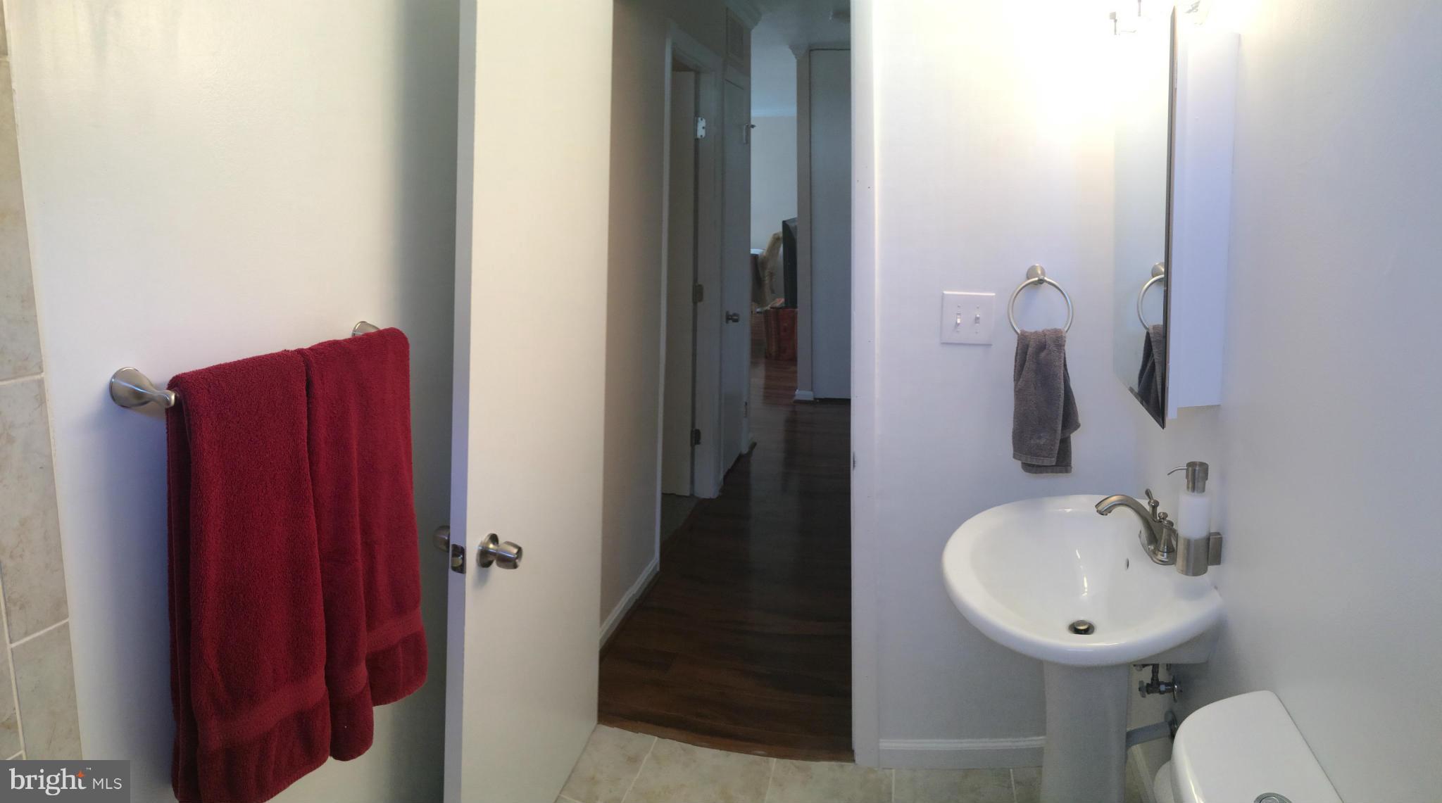 317 Leyton Road Reisterstown, MD 21136 - Photo 11 of 17 Bath
