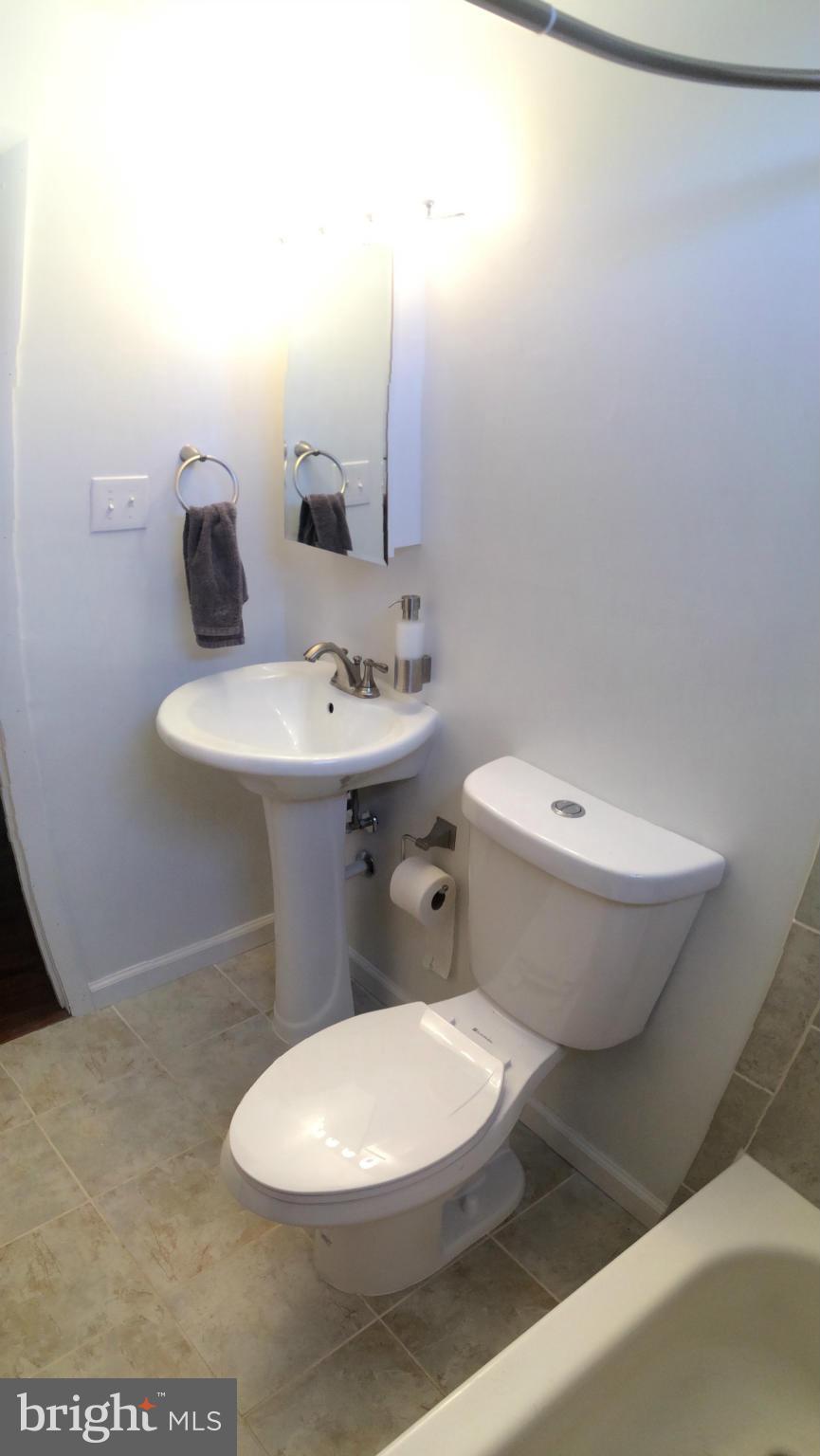 317 Leyton Road Reisterstown, MD 21136 - Photo 10 of 17 Bath