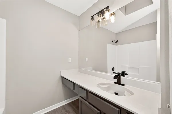 $2,400 | 4906 Pleasure Lake Lane, Willis, TX 77318