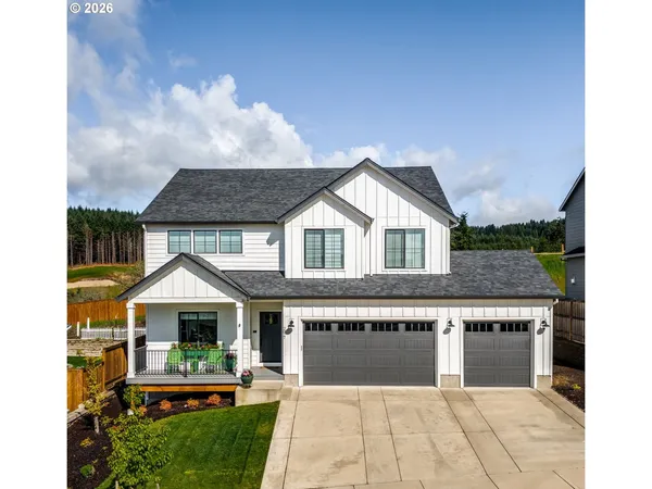 $825,000 | 2877 Northwest Mount Ashland Drive, McMinnville, OR 97128