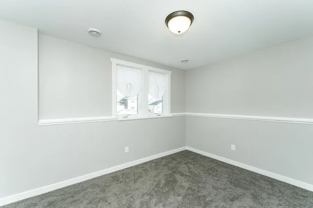 $389,900 | 615 7th Avenue Northeast, Plainview, MN 55964