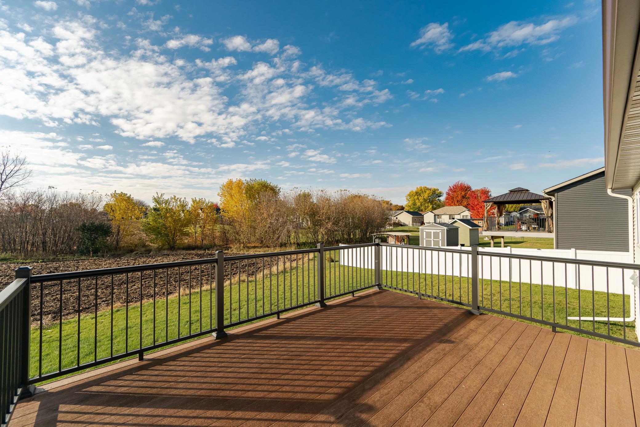 615 7th Avenue Northeast Plainview, MN 55964 - Photo 30 of 36