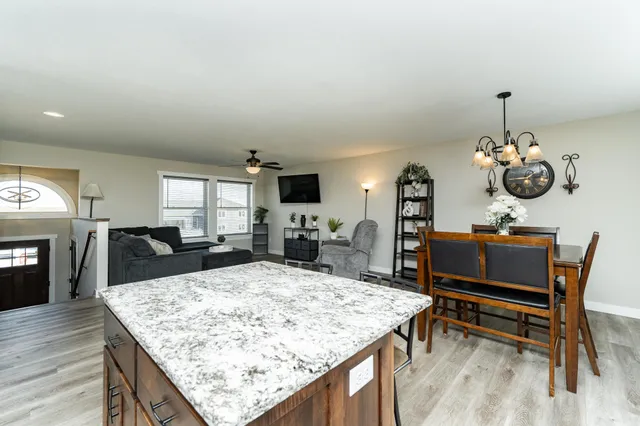 $389,900 | 615 7th Avenue Northeast, Plainview, MN 55964