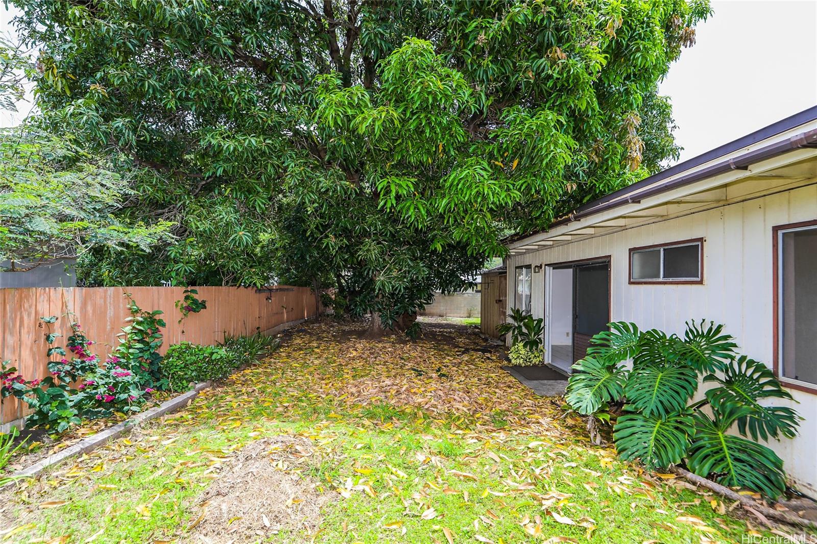 5670 Opihi Street Honolulu, HI 96821 - Photo 24 of 25