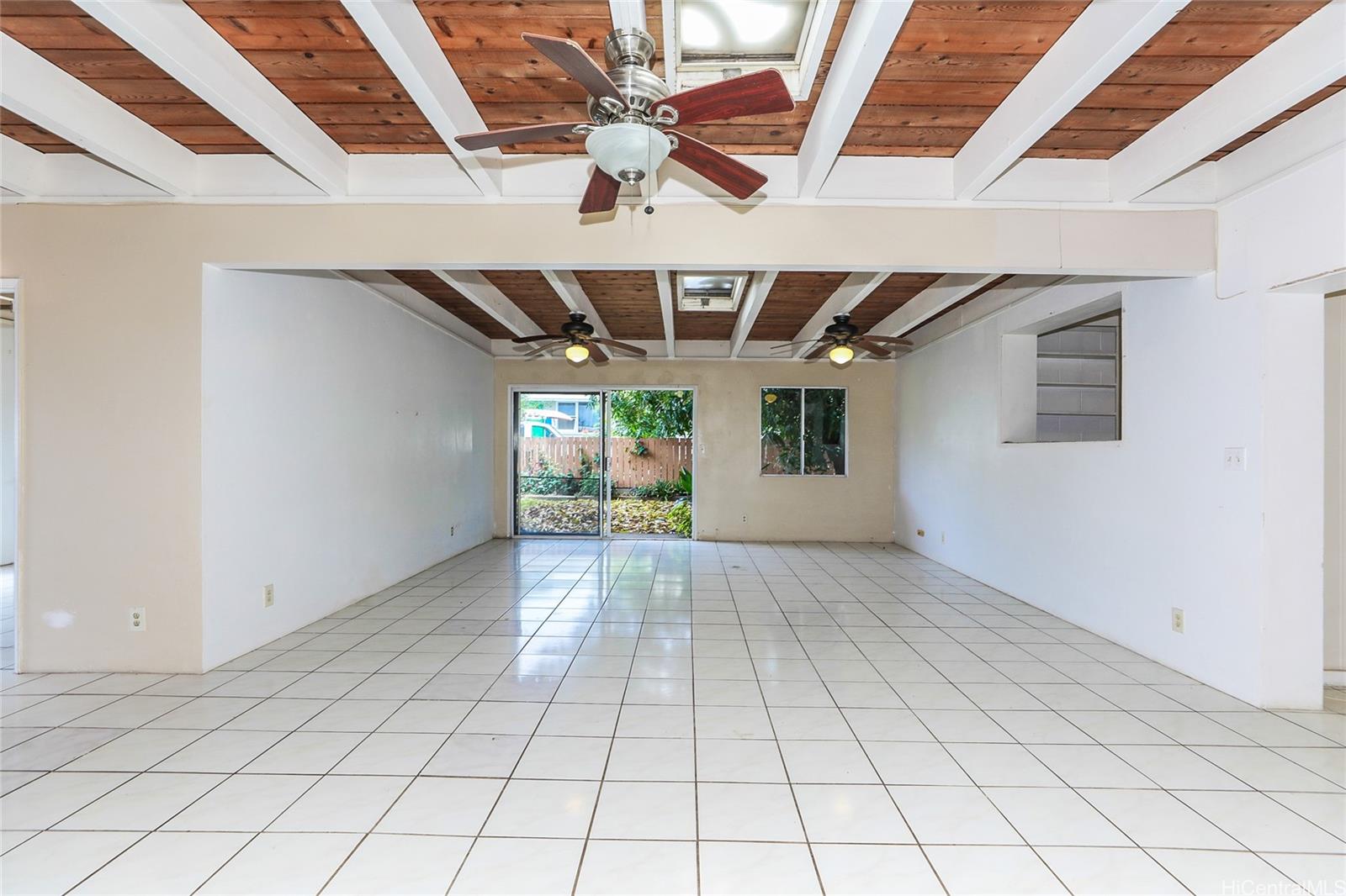 5670 Opihi Street Honolulu, HI 96821 - Photo 5 of 25