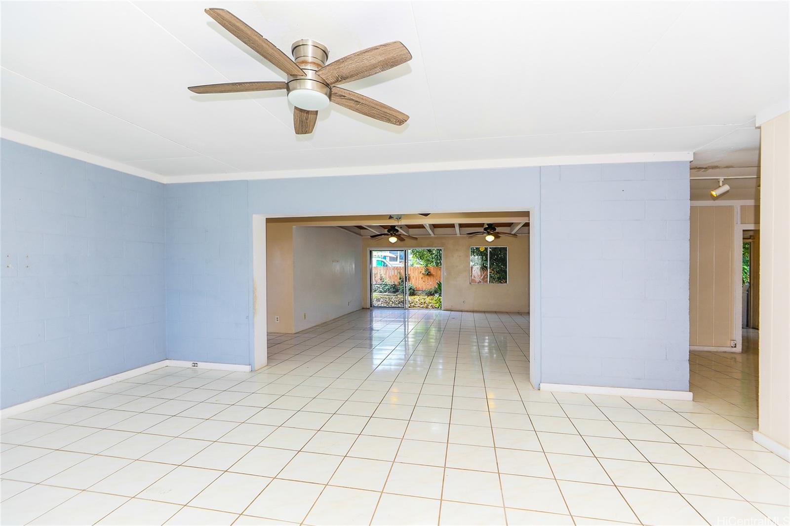 5670 Opihi Street Honolulu, HI 96821 - Photo 8 of 25