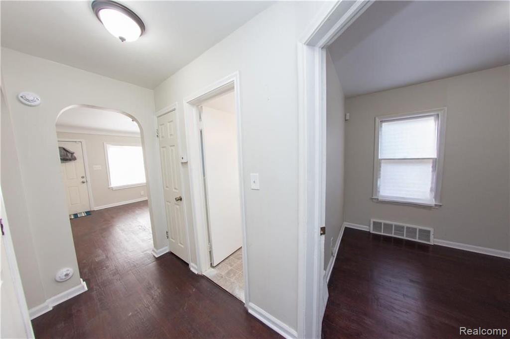 13437 Toepfer Road Warren, MI 48089 - Photo 25 of 57