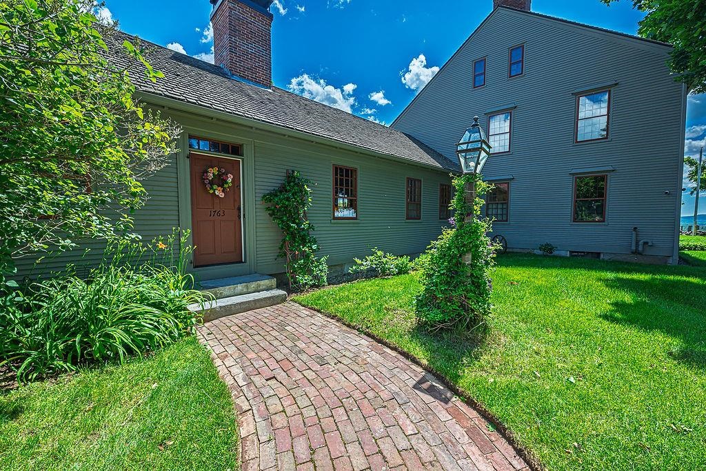 1763 Province Road Gilmanton, NH 03237 - Photo 4 of 60
