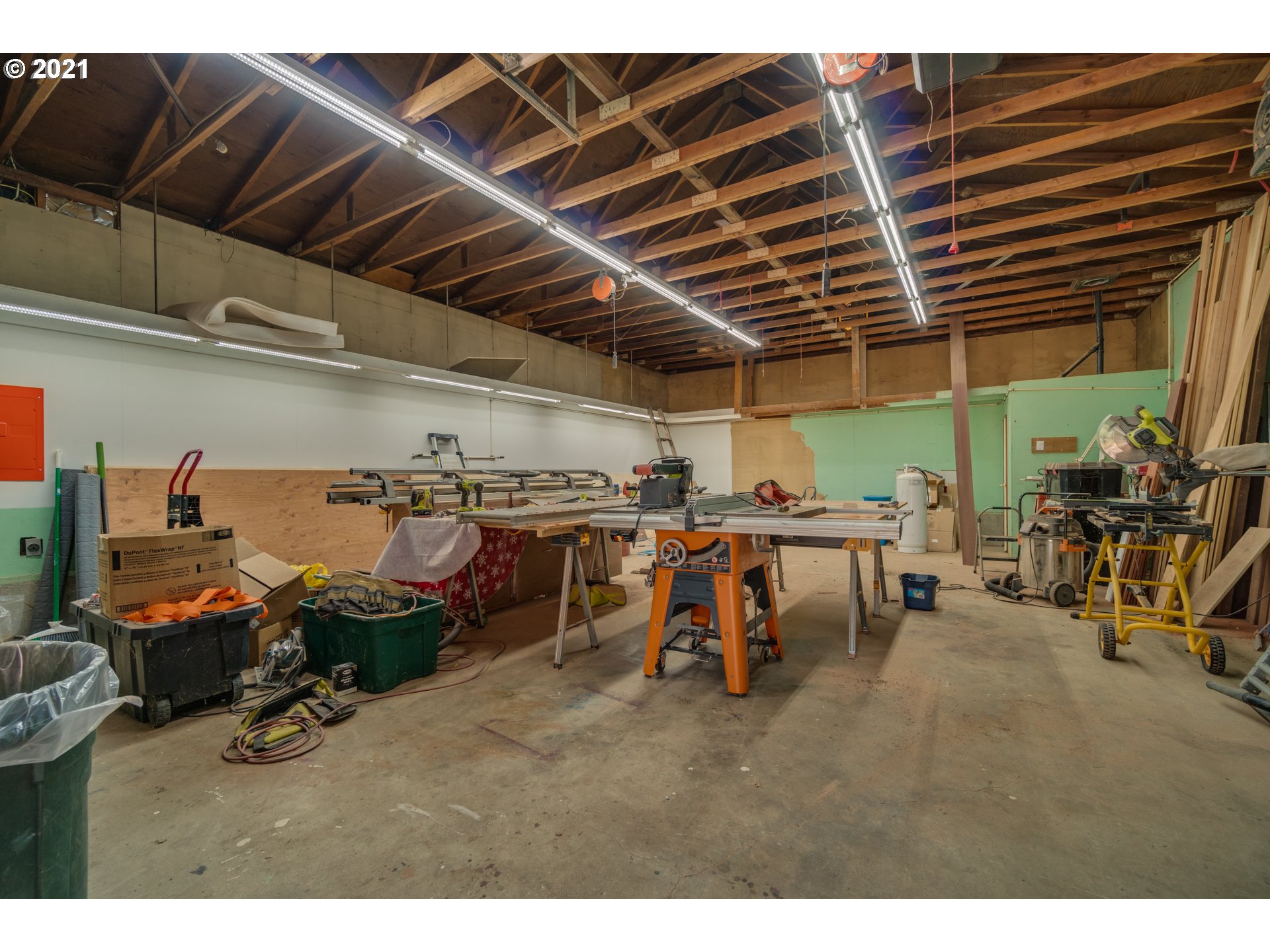 3132 1st Street Hubbard, OR 97032 - Photo 30 of 32 a view of a room with gym equipment