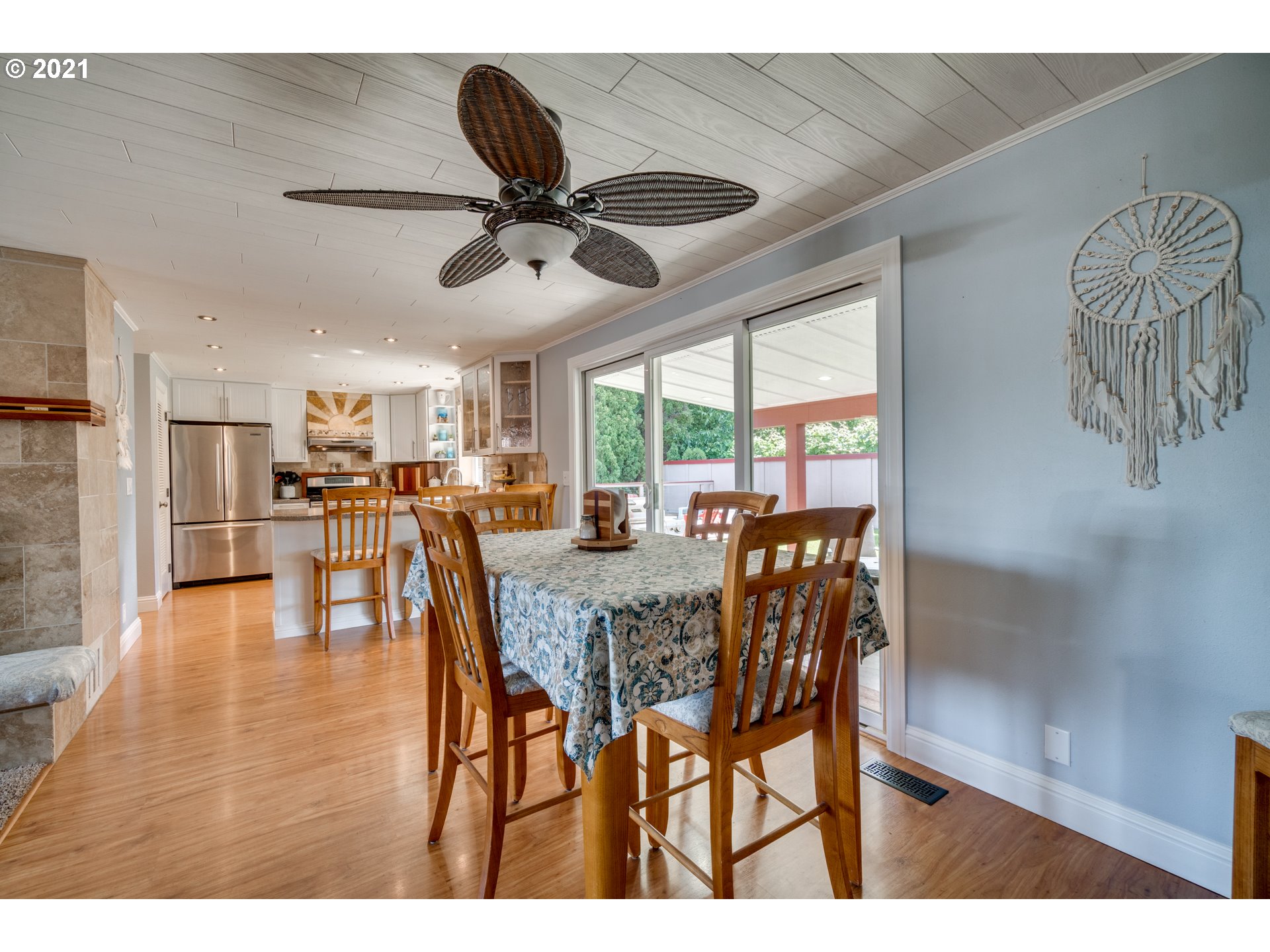 3132 1st Street Hubbard, OR 97032 - Photo 9 of 32 a dining room with furniture and window