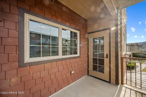 $625,000 | 2050 North Main Street, Unit 202, Coeur D'Alene, ID 83814