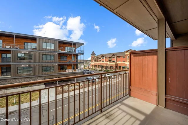$625,000 | 2050 North Main Street, Unit 202, Coeur D'Alene, ID 83814