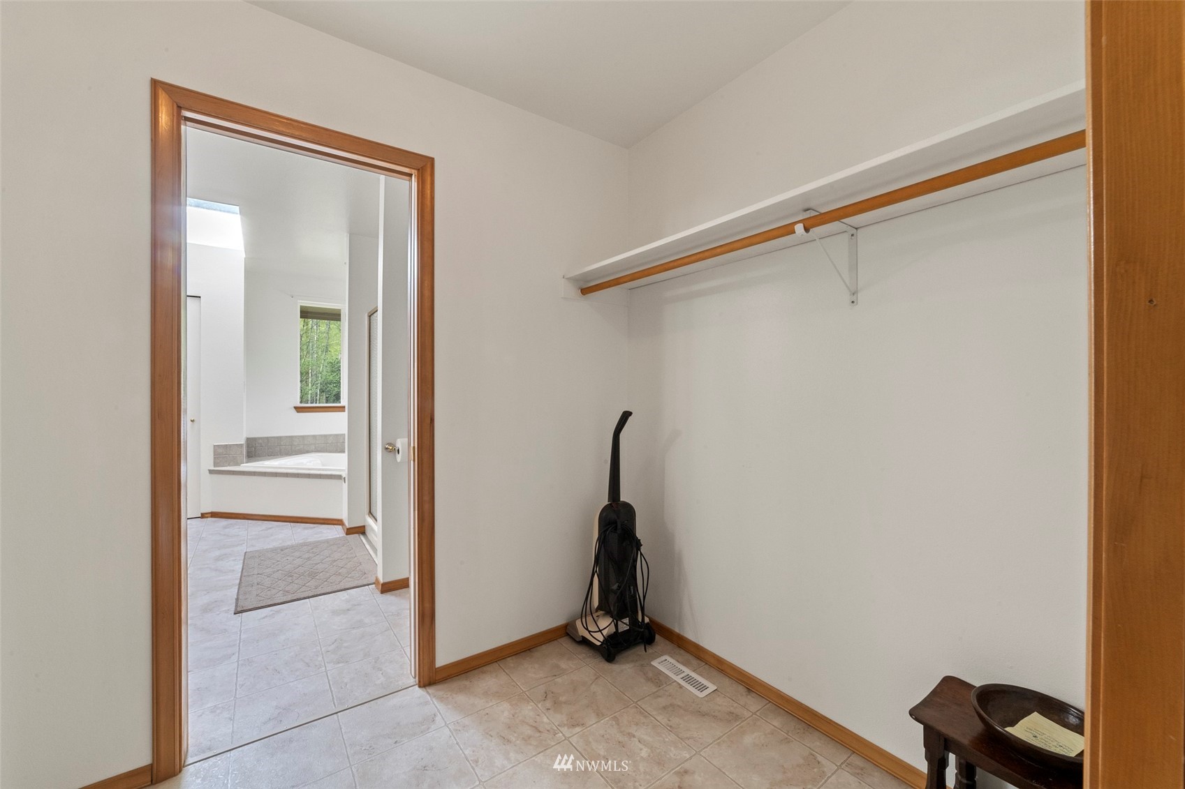 7511 Ham Road Ferndale, WA 98248 - Photo 27 of 40 a view of room with hallway