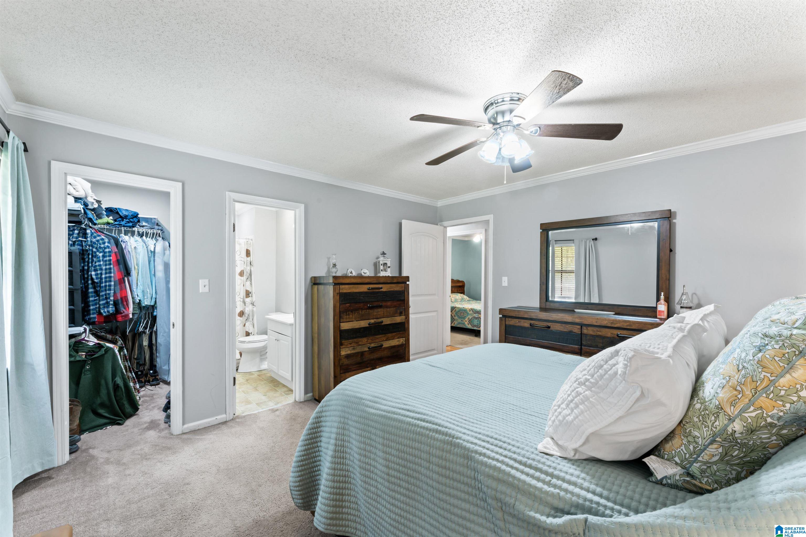 2069 Phillips Circle Leeds, AL 35094 - Photo 10 of 32