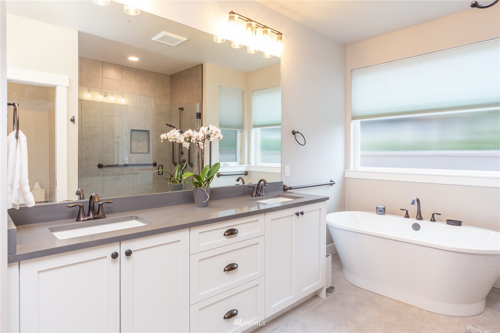 130 Royal Loop Sequim, WA 98382 - Photo 21 of 36 Gallery Image 21
