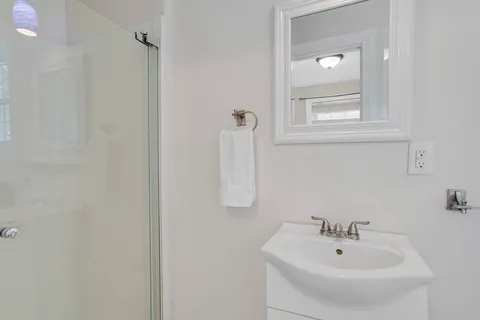 $1,575,000 | 128 Spring Street, Tisbury, MA 02568